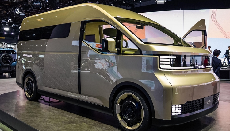 Toyota Hiace Concept, Kini Bukan Lagi Sekadar Armada Niaga