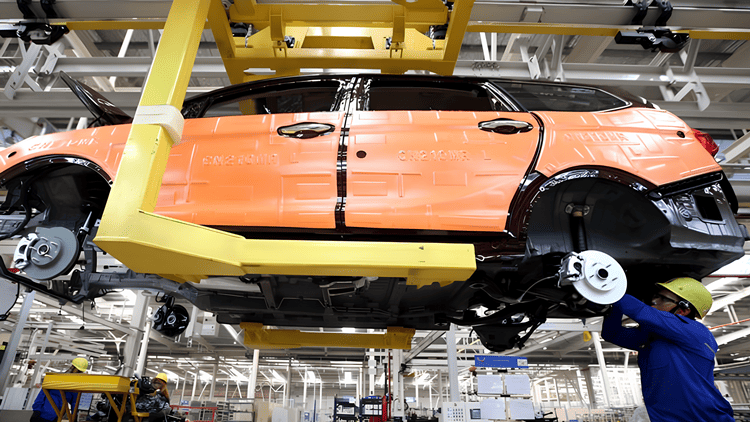 Pasar Otomotif Indonesia Memanas, Siapa yang Bertahan dalam 10 Tahun ke Depan?